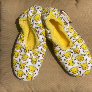 Pokemon Pikachu Fleece Slipper Socks Adult Unisex Yellow NWT